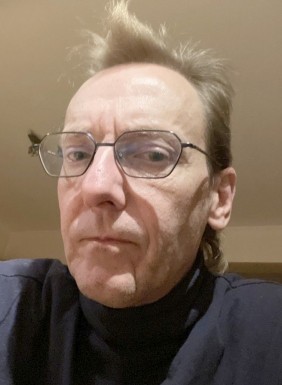 <span>Lutz, 62</span>&nbsp;<span style='width: 25px; height: 16px; float: right; background-image: url(/bitmaps/flags_small/DE.PNG)'>&nbsp;</span><br><span>Hamburg, Allemagne</span>&nbsp;<input type='button' class='joinbtn' style='float: right' value='JOIN NOW' />